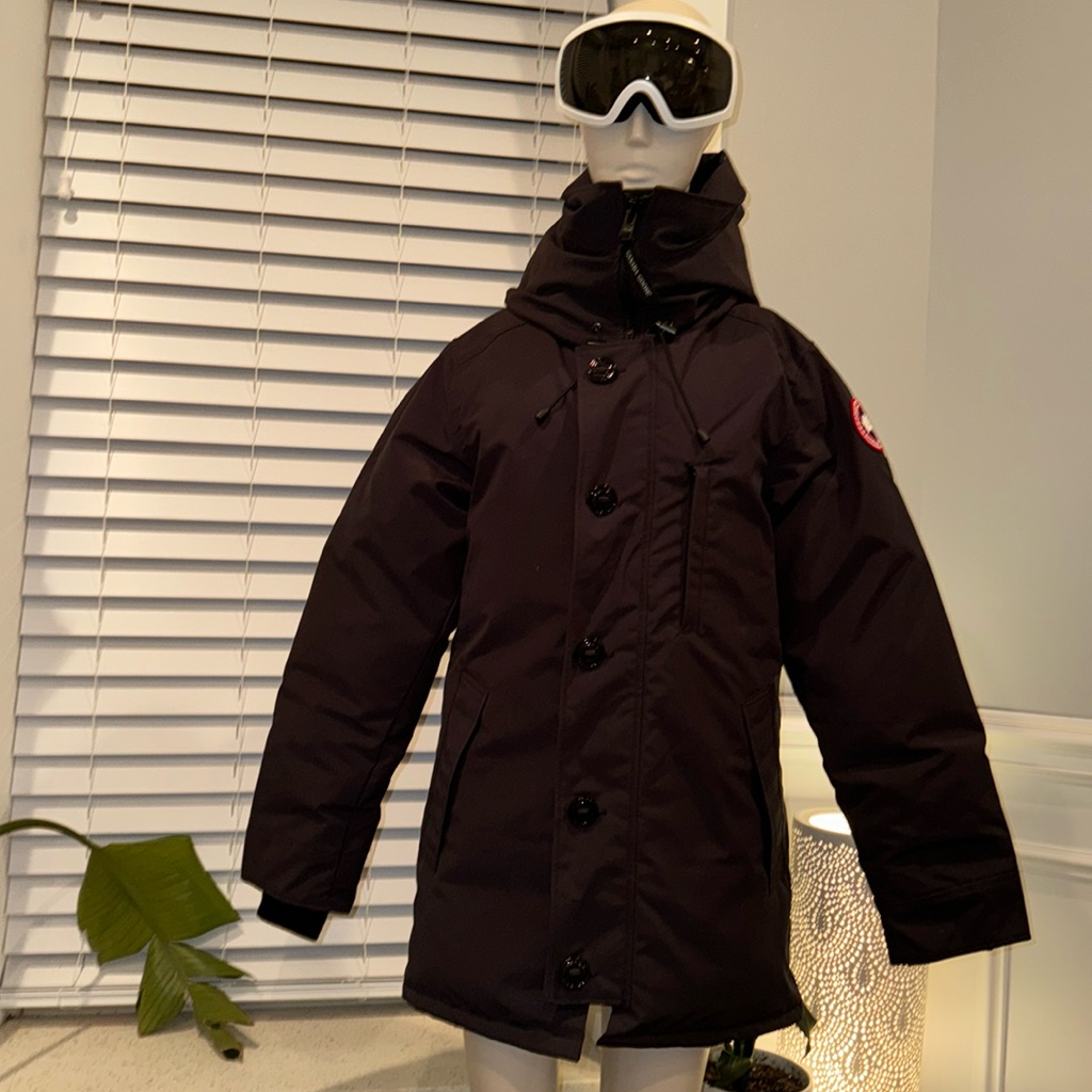 Brand New Canada Goose Mens